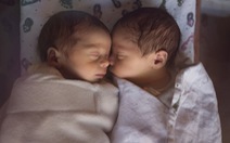 Hi hữu sản phụ bị ‘đòi lại 2 con sinh đôi’ vì ghép nhầm phôi thai