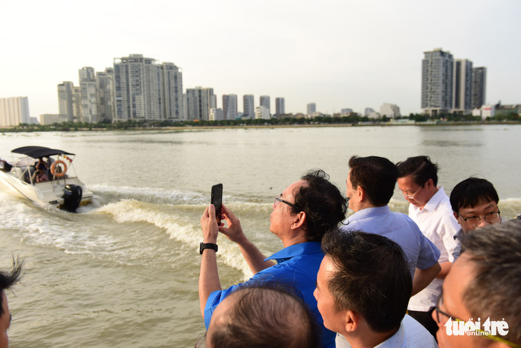 Hoan nghênh lãnh đạo TP.HCM khảo sát sông Seine để phát triển sông Sài Gòn - Ảnh 1.